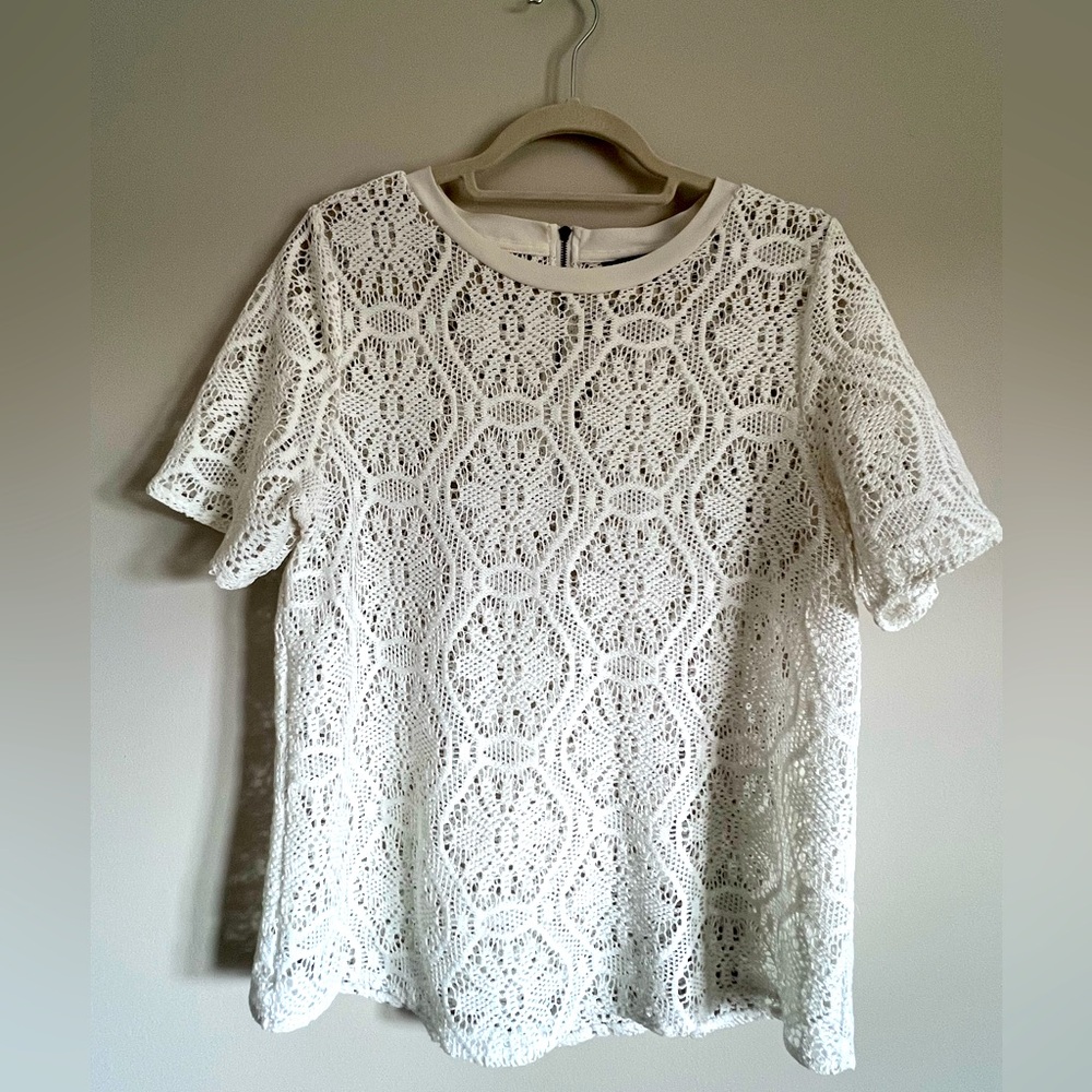 Banana Republic - 2010 -ish - lace top with satin neckline